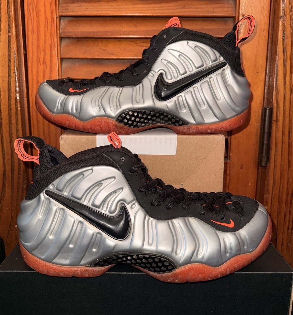 Size 8.5 - Nike Air Foamposite Pro Crimson